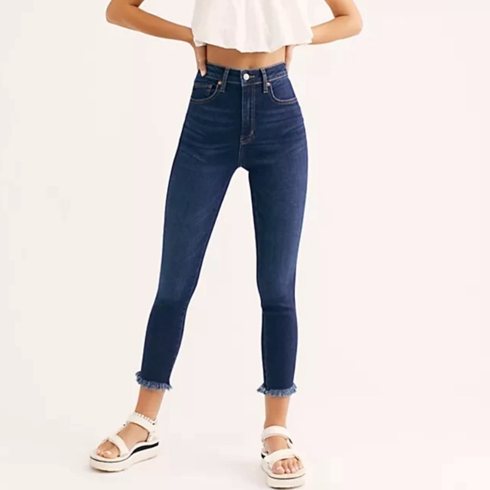 NWT Free People Raw High Rise Fray Hem Jeggings In Deep Indigo Blue